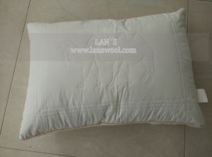 New 100% Quilted Camel Wool Pillow