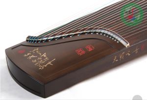 Professional Perfoming Walnut Wood Guzheng Carved with the Sentence the Greatest Benevolence Is Like Water for Beginners