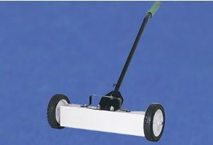 22" High Performance Magnetic Wheels Sweeper with Release Function