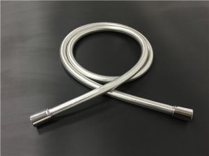 PVC Shiny Silver Grey Shower Hose 9.5mm Inner Diameter Big Bore with Big Flow Rate for UK Market