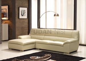 Comfort Corner Sofa with Pillow Top Arms for Small Space
