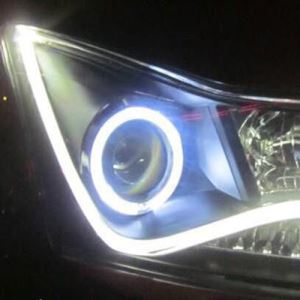 Automotive Headlight Lens Sealer Applied by Single Component Silicone Rubber