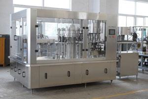 Carbonated Soft Drink Filling Machine