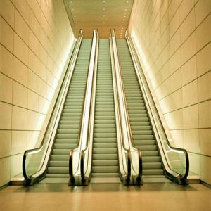 Escalator Travelator For Public Travel With AC VVVF Indoor Auto Start Or Stop Residential Escalator