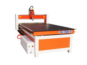 1325 Woodworking CNC Router Wood Milling Machine With Door Engraver For Sale