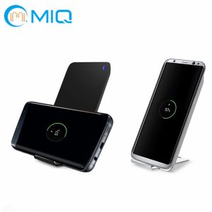 2018 Black Simple and Portable Soft Touch Qi Wireless Charger