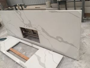 White Quartz Calacatta White Countertops That Look Like Marble