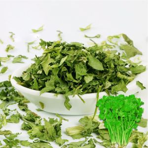 Dehydrated Parsley Leaves
